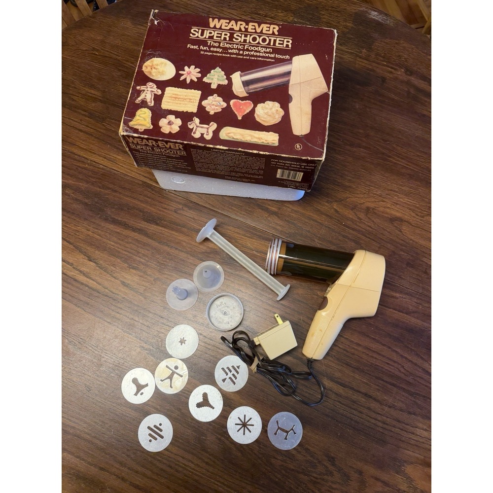 Wear-Ever Super Shooter Electric‎ Cookie Pastry Press Gun In Box #70123 8 Disk